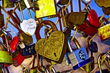 Love Lock Background