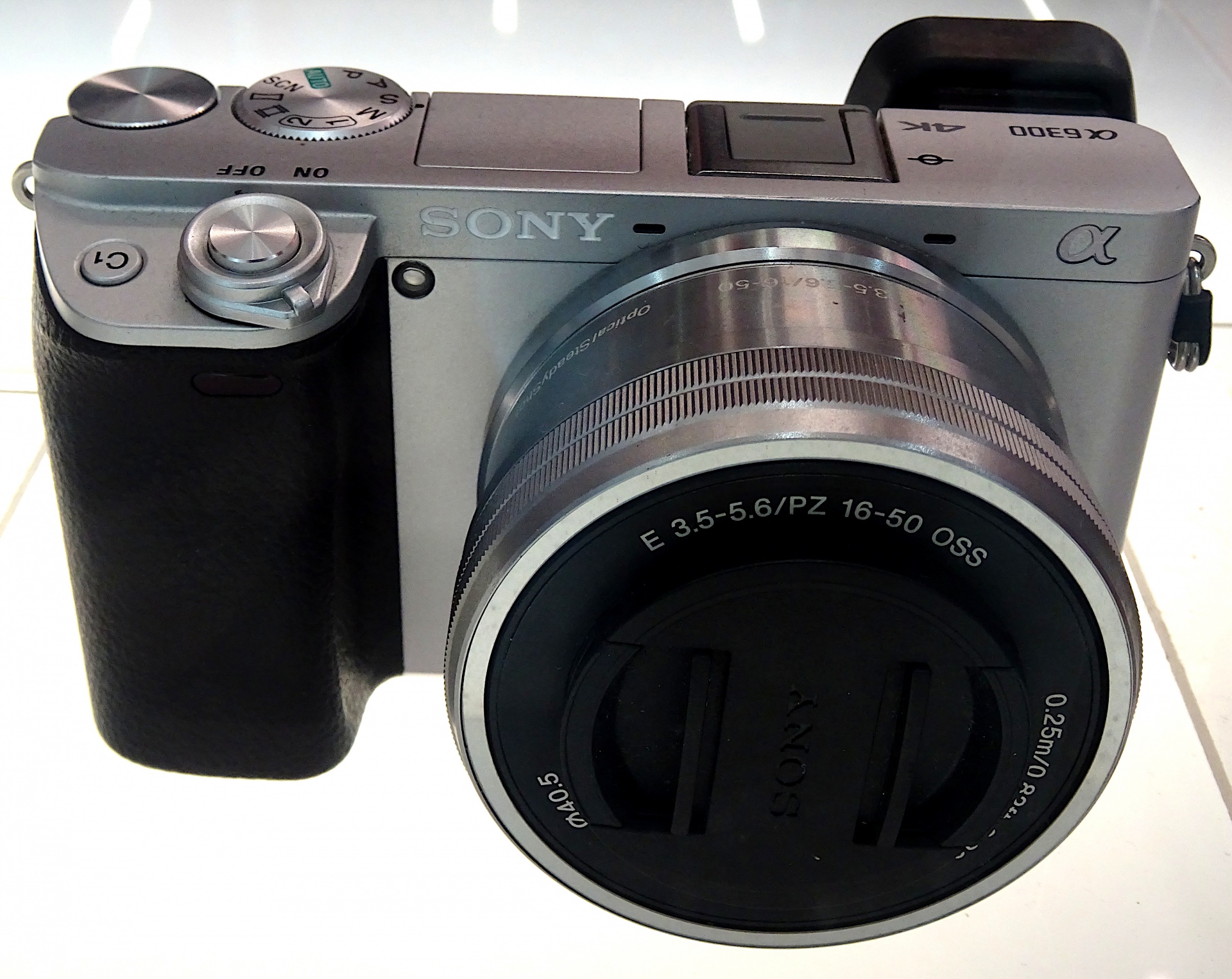 sony alpha 6300 camera Câmera Sony Alpha 6400: Ficha Técnica, Onde Comprar, Preço E Principais Informações