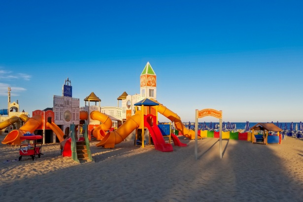 Детская площадка на пляже Бесплатная фотография - Public Domain Pictures