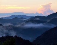 Tajwańskie sceny górskie 32