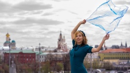 Mosca, vista città, donna, piazza