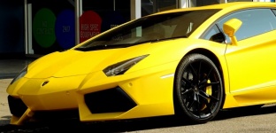 Voiture Lamborghini jaune
