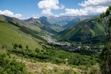 Berglandschap, dorp, vallei, Alpen