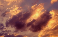 Foto del cielo delle nuvole di tramonto