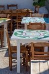 Cadeiras e mesas na Grécia