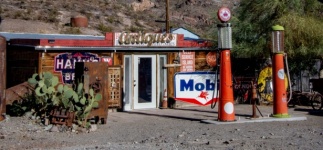 Vintage Mobil gas station