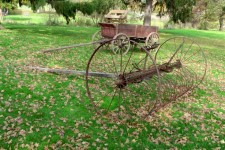 Vecchie attrezzature agricole