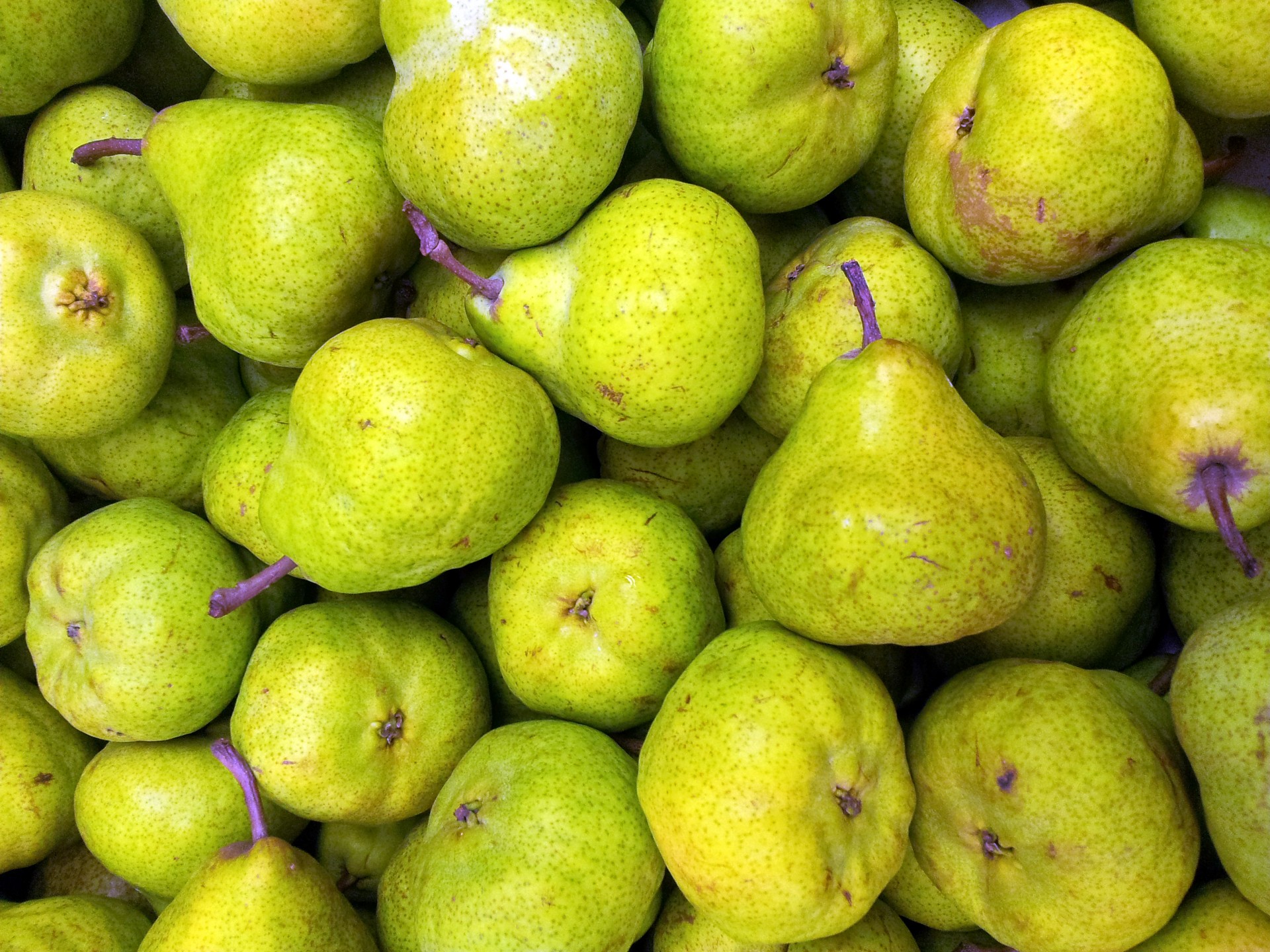 A Pile Of Green Pear