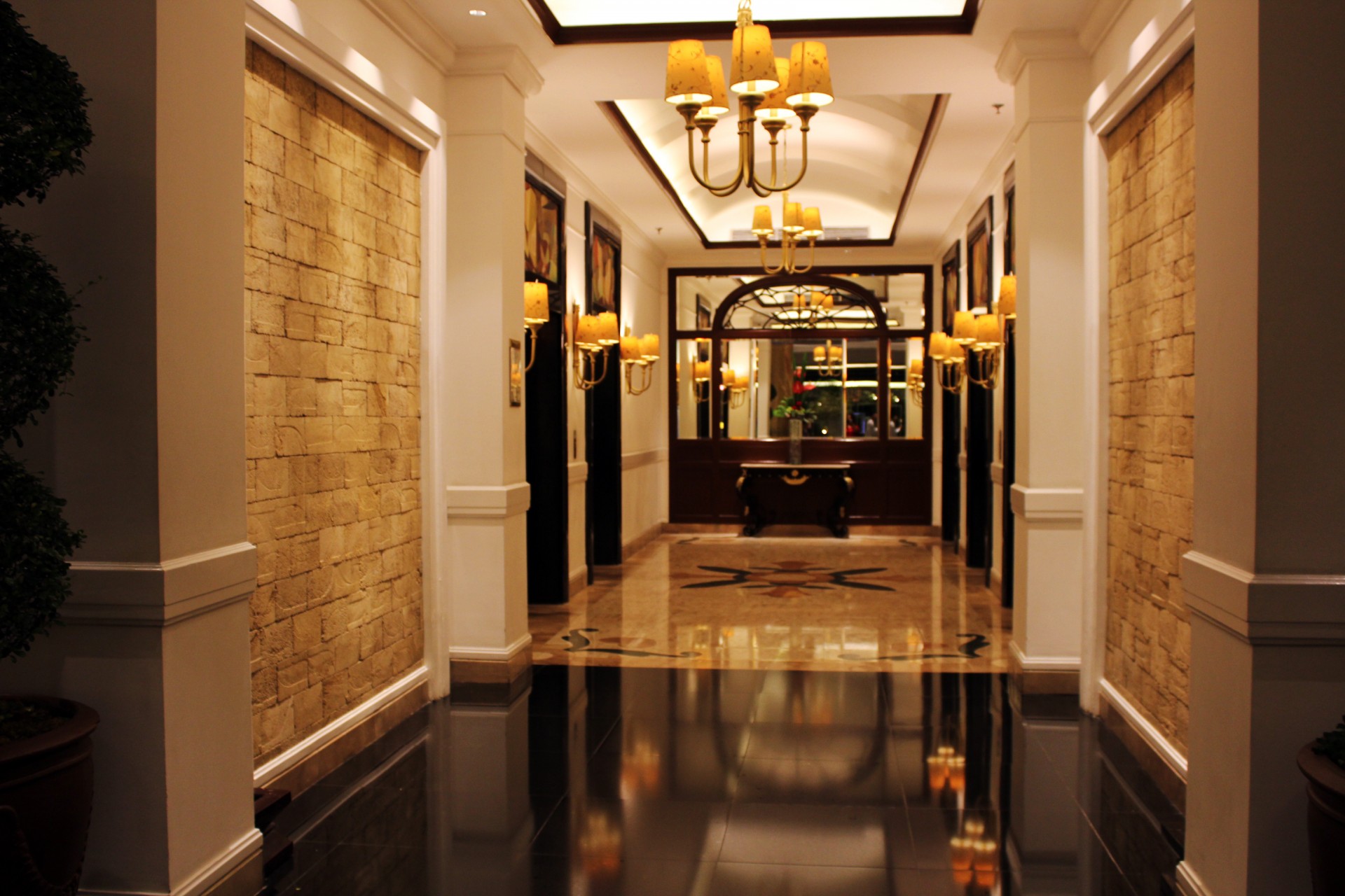 hotel-hallway-free-stock-photo-public-domain-pictures