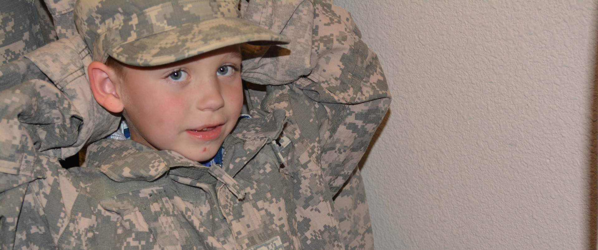 Boy Child Smiley Face Manteau militaire
