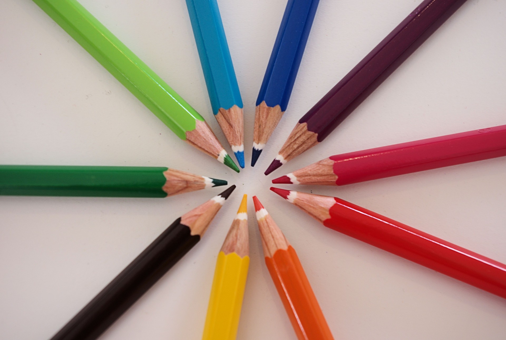 Цветные карандаши 2