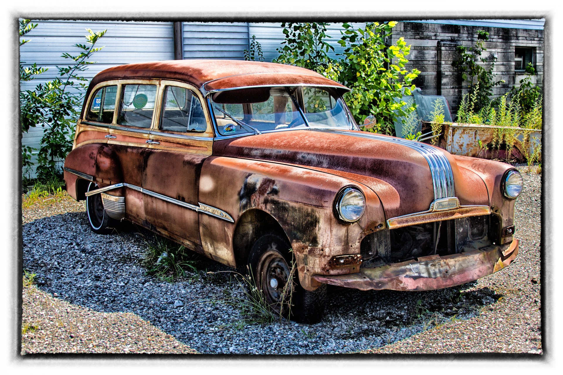 Decaying Automobile