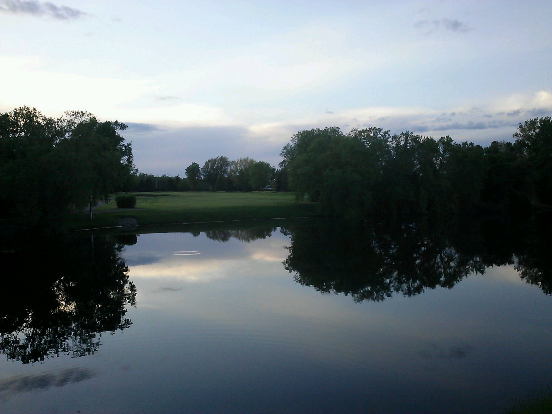 Golfplatz-Teich