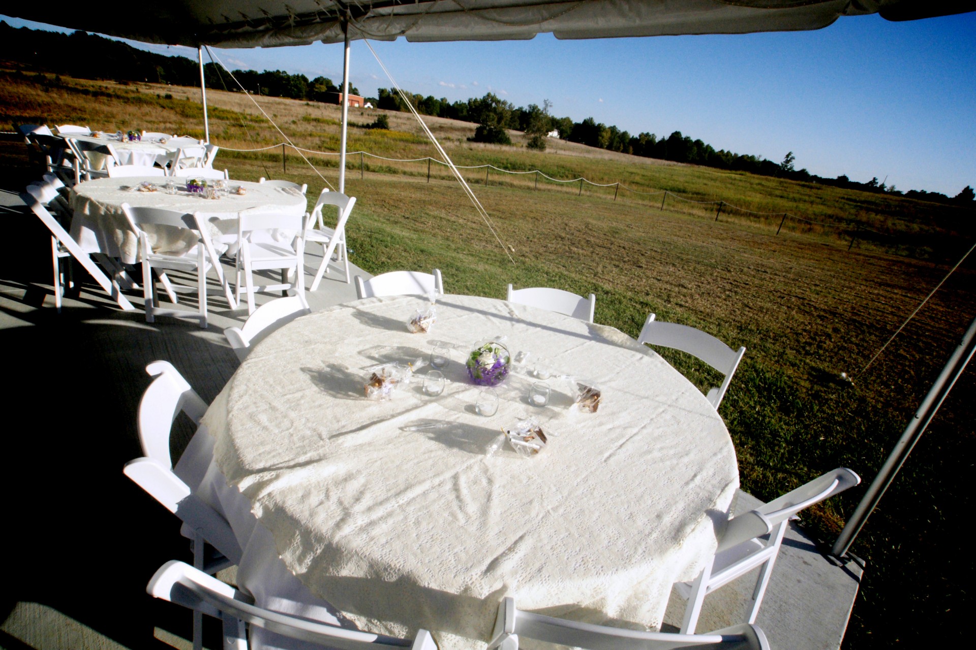 Gast tafels op bruiloft