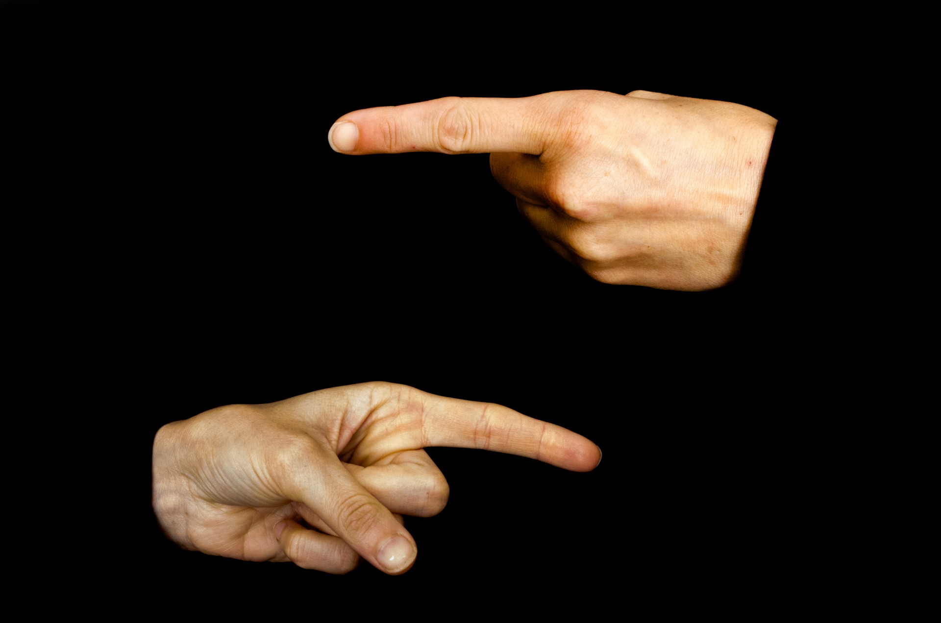 Рука с указательным пальцем