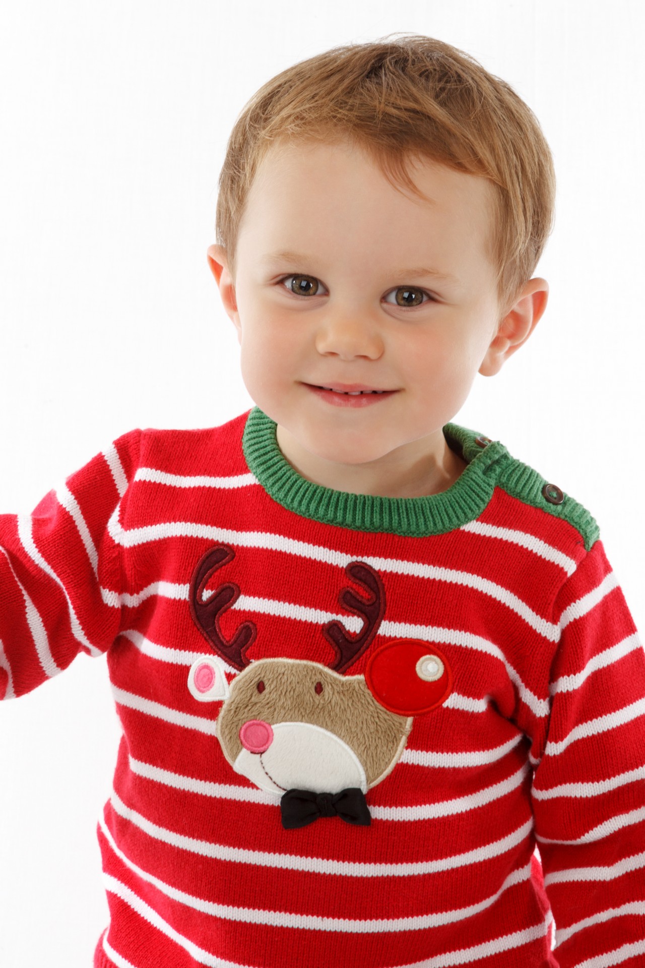 маленький мальчик в свитере Рождество