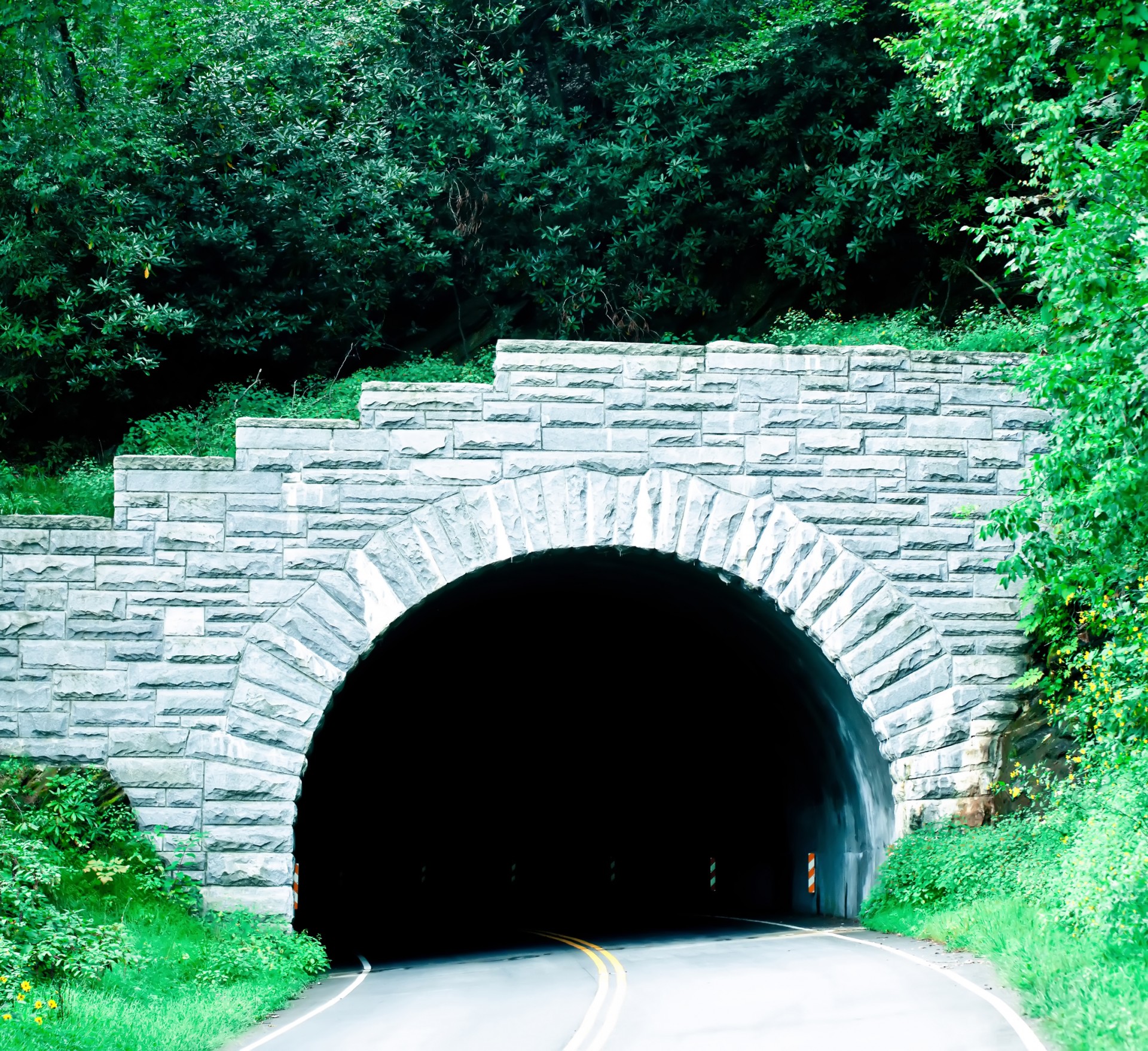 Горе туннель