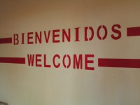スペインの歓迎サイン