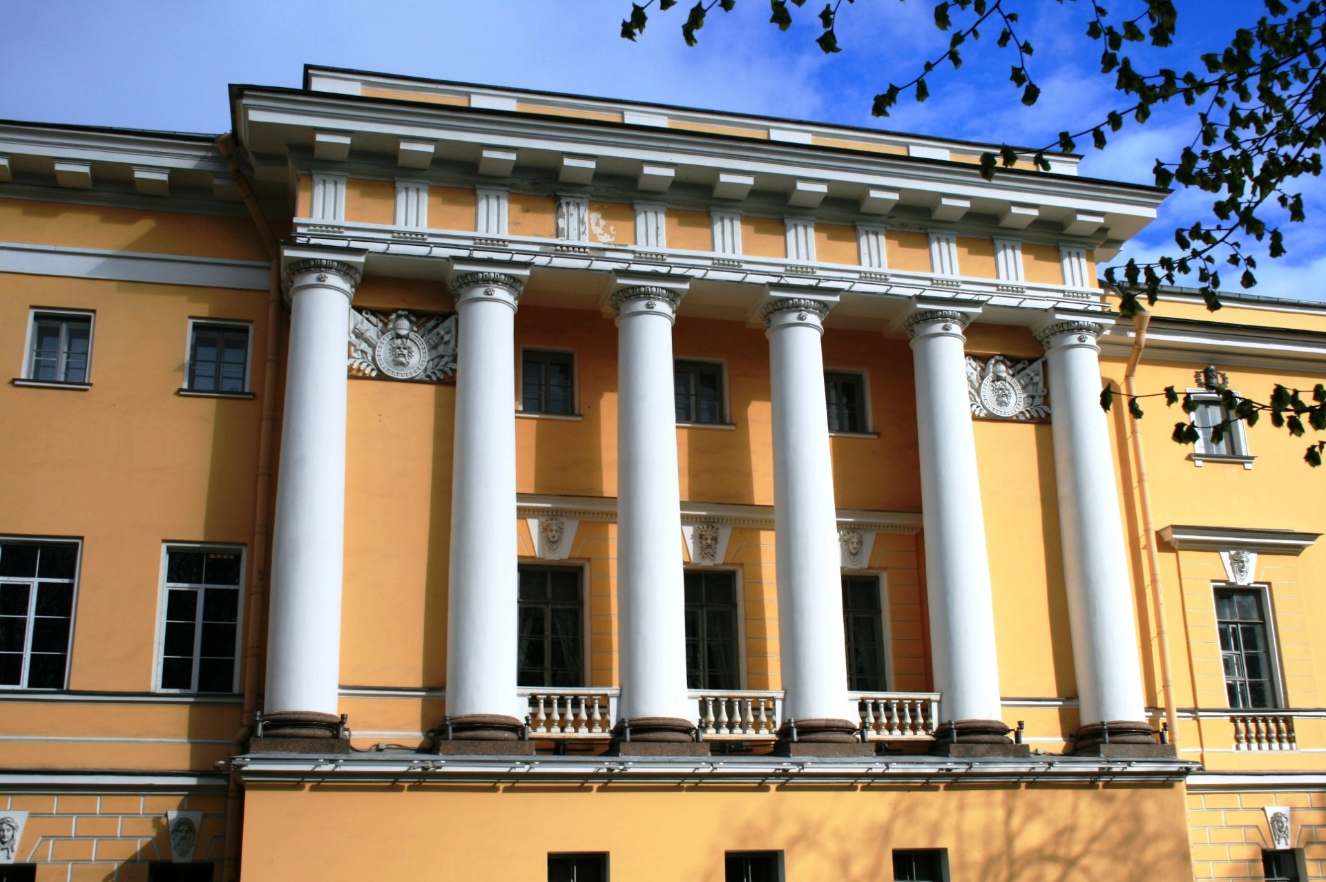Адмиралтейство, Санкт-Петербург