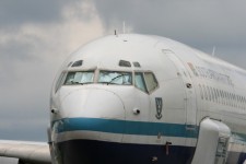 Vista lateral do boeing-707