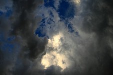 Brecha en las nubes