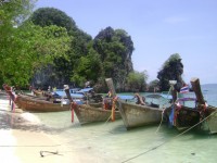 Thai båtar